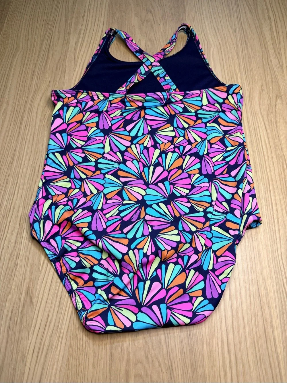 LAND'S END Girls One Piece Shell Pattern Multi Color Vacation Swimsuit XL 14/16